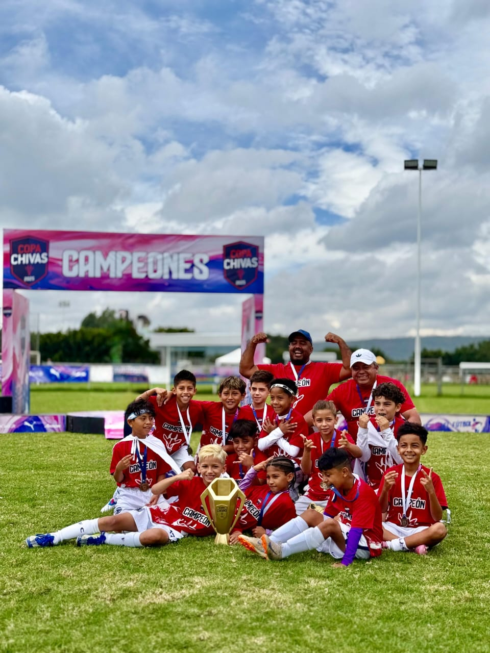La Copa Chivas, en su trigésima primera edición de temporada 2025, reunió a un total de 312 escuadras y más de 6 mil 800 participantes