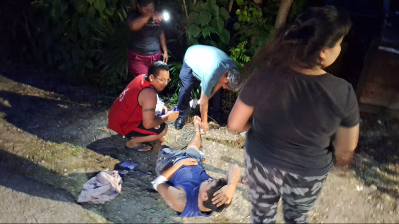 Tras ser atacado, el hombre se dirigió por cuenta propia a la casa de su progenitor para pedir ayuda Tras ser atacado, el hombre se dirigió por cuenta propia a la casa de su progenitor para pedir ayuda
