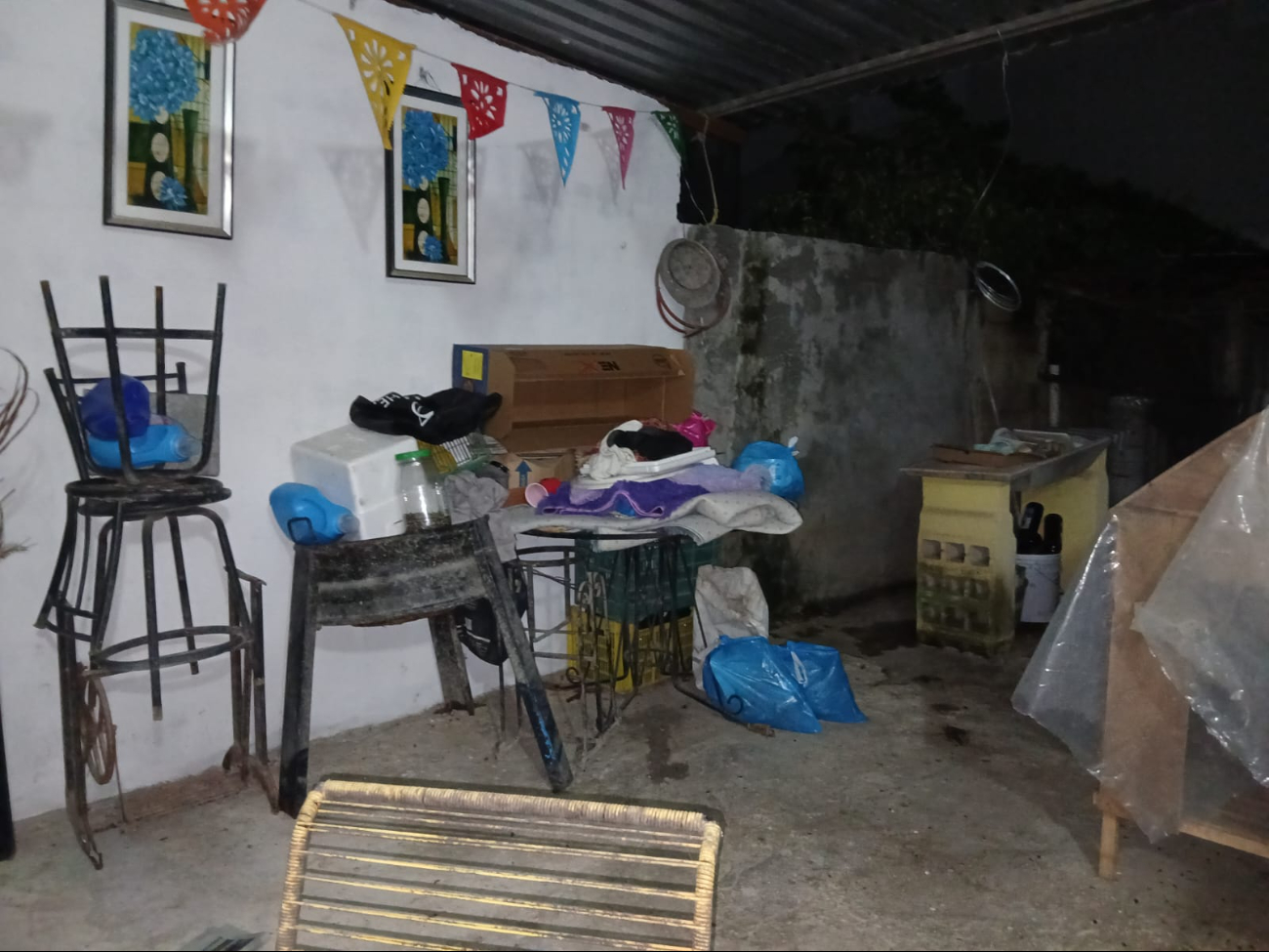 Tercer robo en vivienda de la colonia Revolución en Escárcega: Ladrones se llevan trastes y ropa   