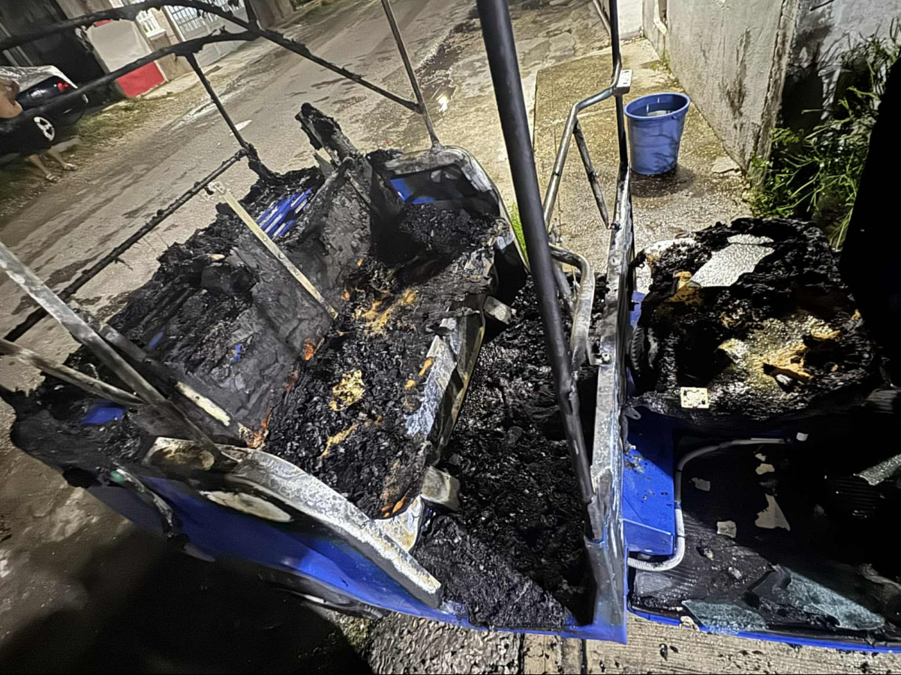 El siniestro generó intensa movilización de policías, bomberos y Protección Civil. El siniestro generó intensa movilización de policías, bomberos y Protección Civil.