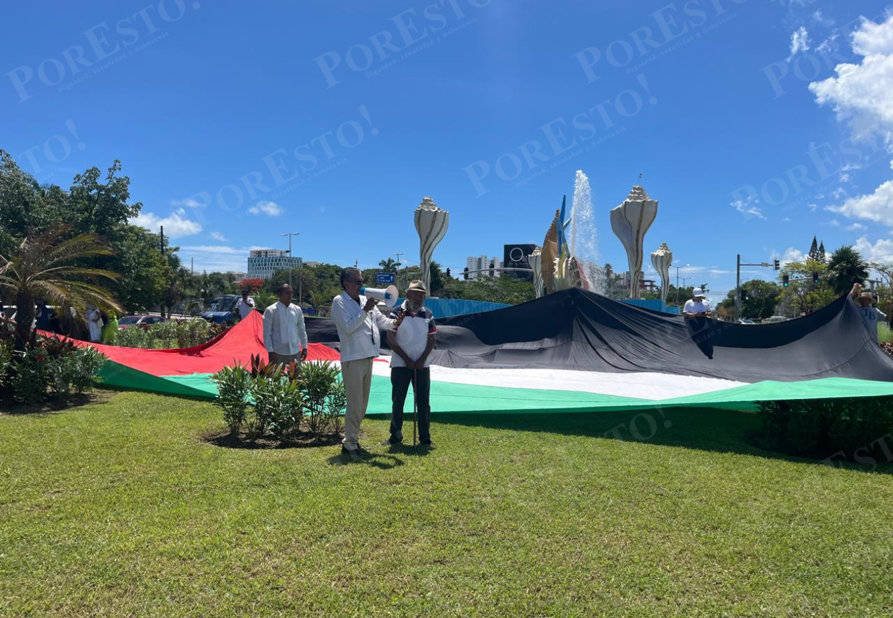Los manifestantes debido a lo que ocurre en Gaza, aseguraron, “solo Israel dispara”