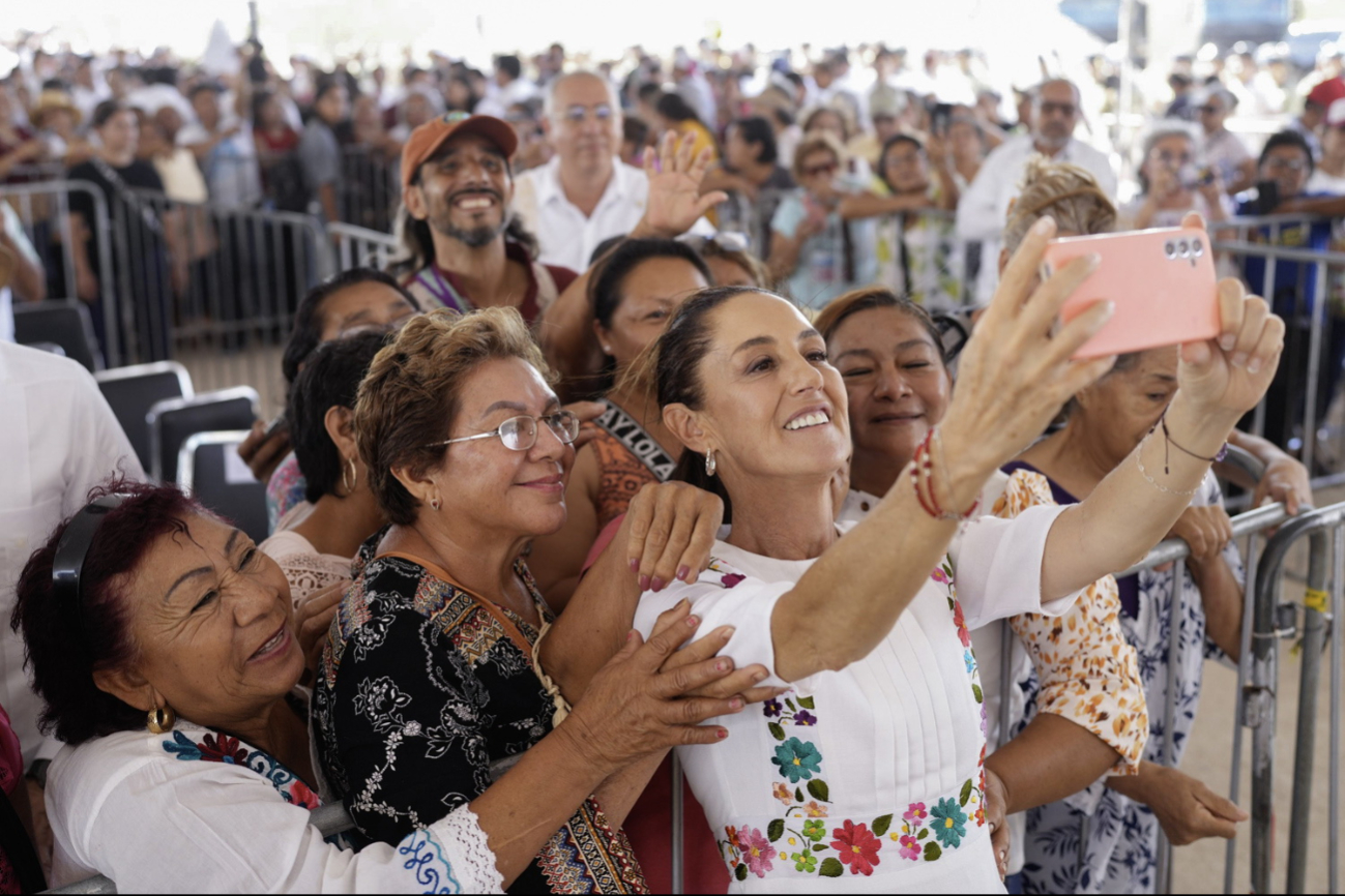 La Mandataria realizó su última visita al estado el 21 de junio, cuando supervisó los trabajos del nuevo Hospital General Agustín O’Horán La Mandataria realizó su última visita al estado el 21 de junio, cuando supervisó los trabajos del nuevo Hospital General Agustín O’Horán