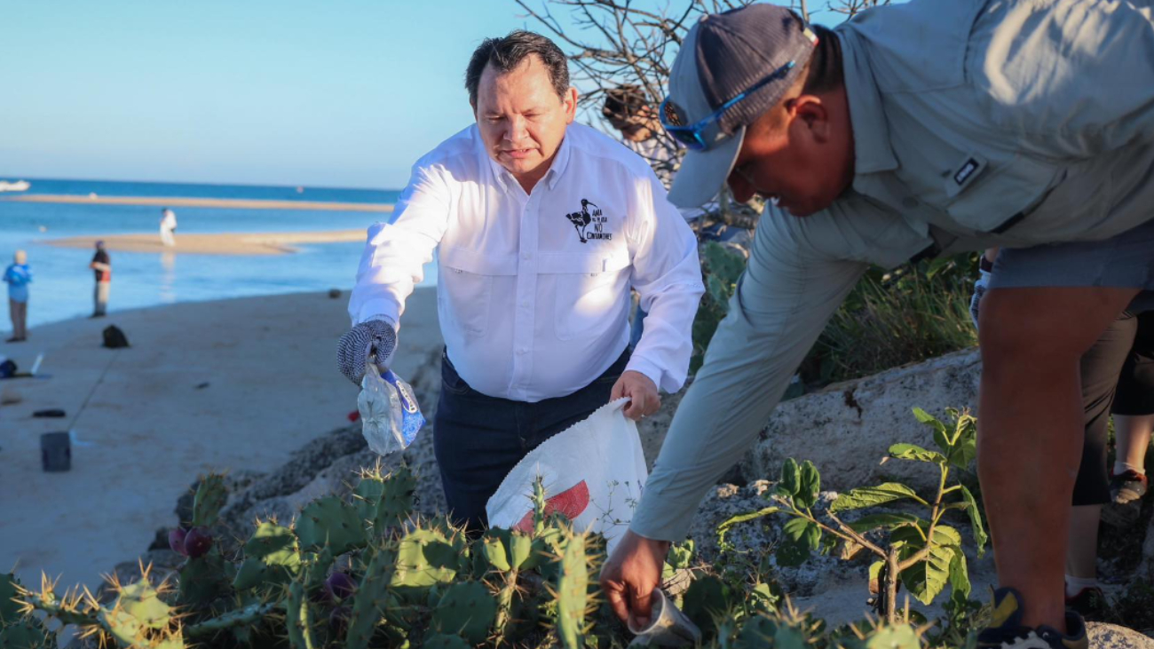 De acuerdo con cifras oficiales, hasta el día de hoy se han retirado más de 12.15 toneladas de desechos, gracias al trabajo de 4,161 voluntarios De acuerdo con cifras oficiales, hasta el día de hoy se han retirado más de 12.15 toneladas de desechos, gracias al trabajo de 4,161 voluntarios