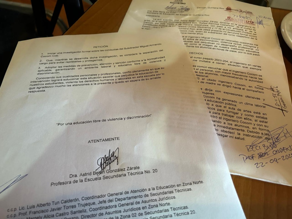 González Zárate denunció que la directiva del plantel está proporcionando información falsa para proteger al subdirector