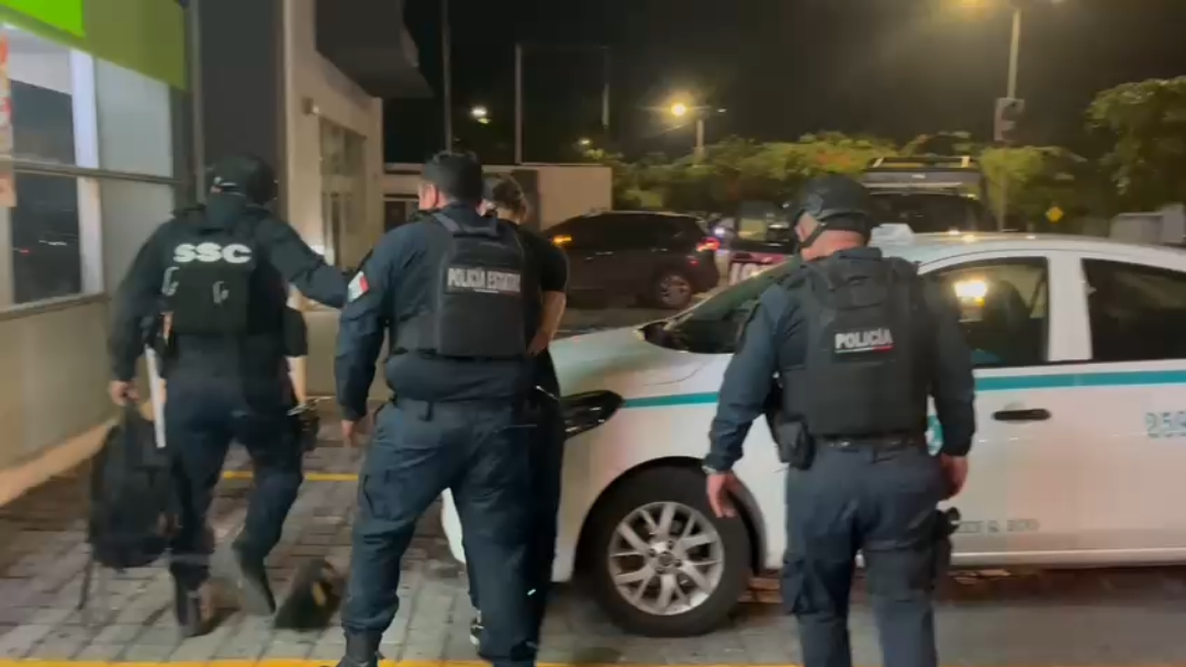 Roban en un departamento en Playa del Carmen; intervención policiaca logra la recuperación de las pertenencias