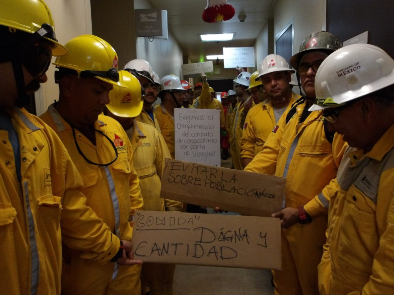 La CNDH investiga posibles violaciones a derechos humanos de los trabajadores petroleros.