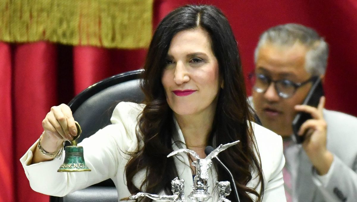 En su primer discurso al asumir la presidencia, López Rabadán agradeció la confianza de las y los 500 legisladores En su primer discurso al asumir la presidencia, López Rabadán agradeció la confianza de las y los 500 legisladores