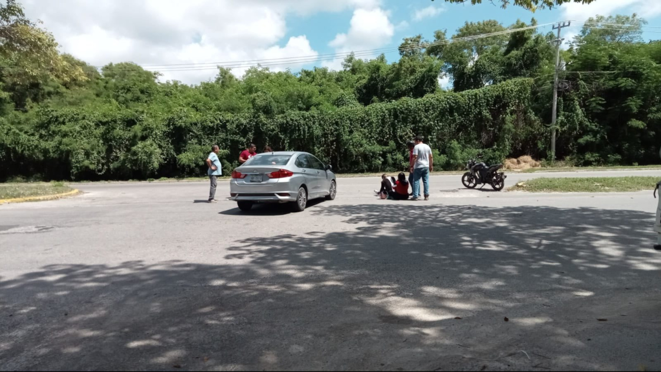 Servicios de emergencia acudieron al lugar para atender a los afectados Servicios de emergencia acudieron al lugar para atender a los afectados