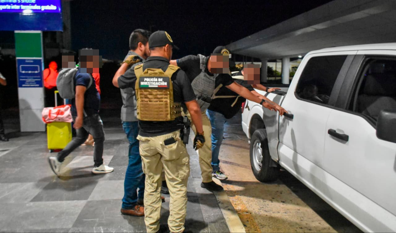 Abelsasar “N” fue trasladado al estado de Quintana Roo para definir su situación legal Abelsasar “N” fue trasladado al estado de Quintana Roo para definir su situación legal