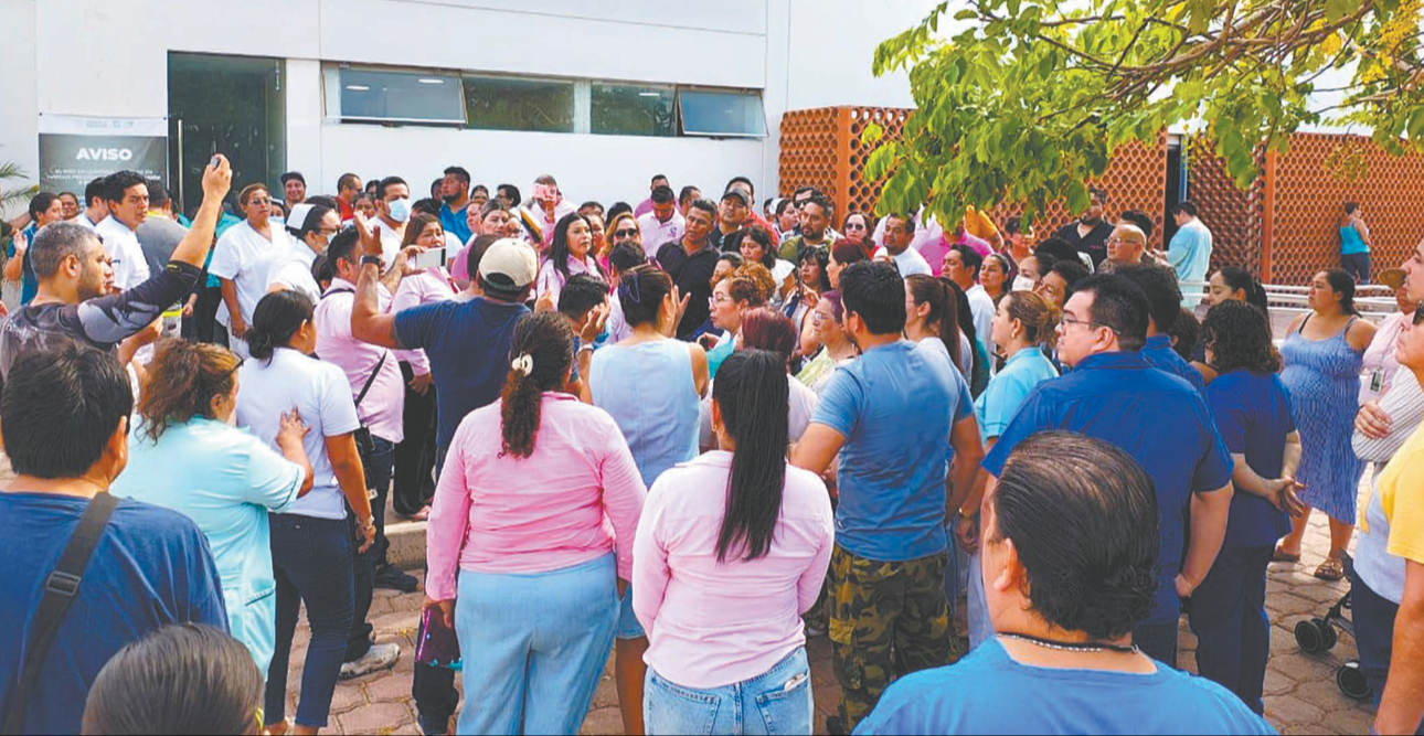 Son muchas las quejas ciudadanas expuestas diariamente por la carencia de doctores y medicamentos, pero es en las comunidades rurales donde más sufren los pacientes Son muchas las quejas ciudadanas expuestas diariamente por la carencia de doctores y medicamentos, pero es en las comunidades rurales donde más sufren los pacientes