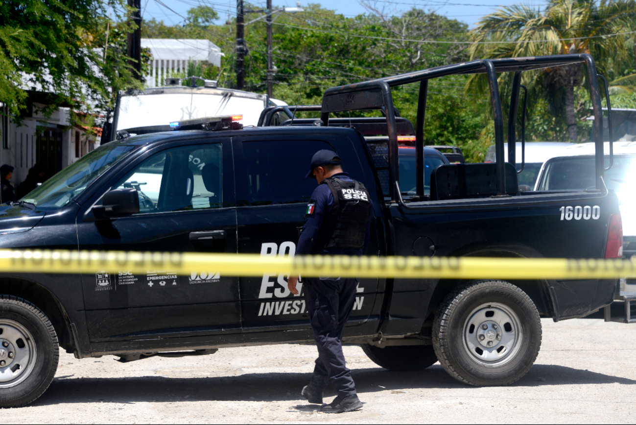 Dijo que el 94% de los sujetos detenidos por delitos de alto impacto fueron vinculados a proceso, pero no reveló de qué universo si de 10 o de 100 detenidos, lo que sí detalló es que se sentenciaron a 490 imputados; la percepción ciudadana de inseguridad, es el mejor termómetro. Dijo que el 94% de los sujetos detenidos por delitos de alto impacto fueron vinculados a proceso, pero no reveló de qué universo si de 10 o de 100 detenidos, lo que sí detalló es que se sentenciaron a 490 imputados; la percepción ciudadana de inseguridad, es el mejor termómetro.