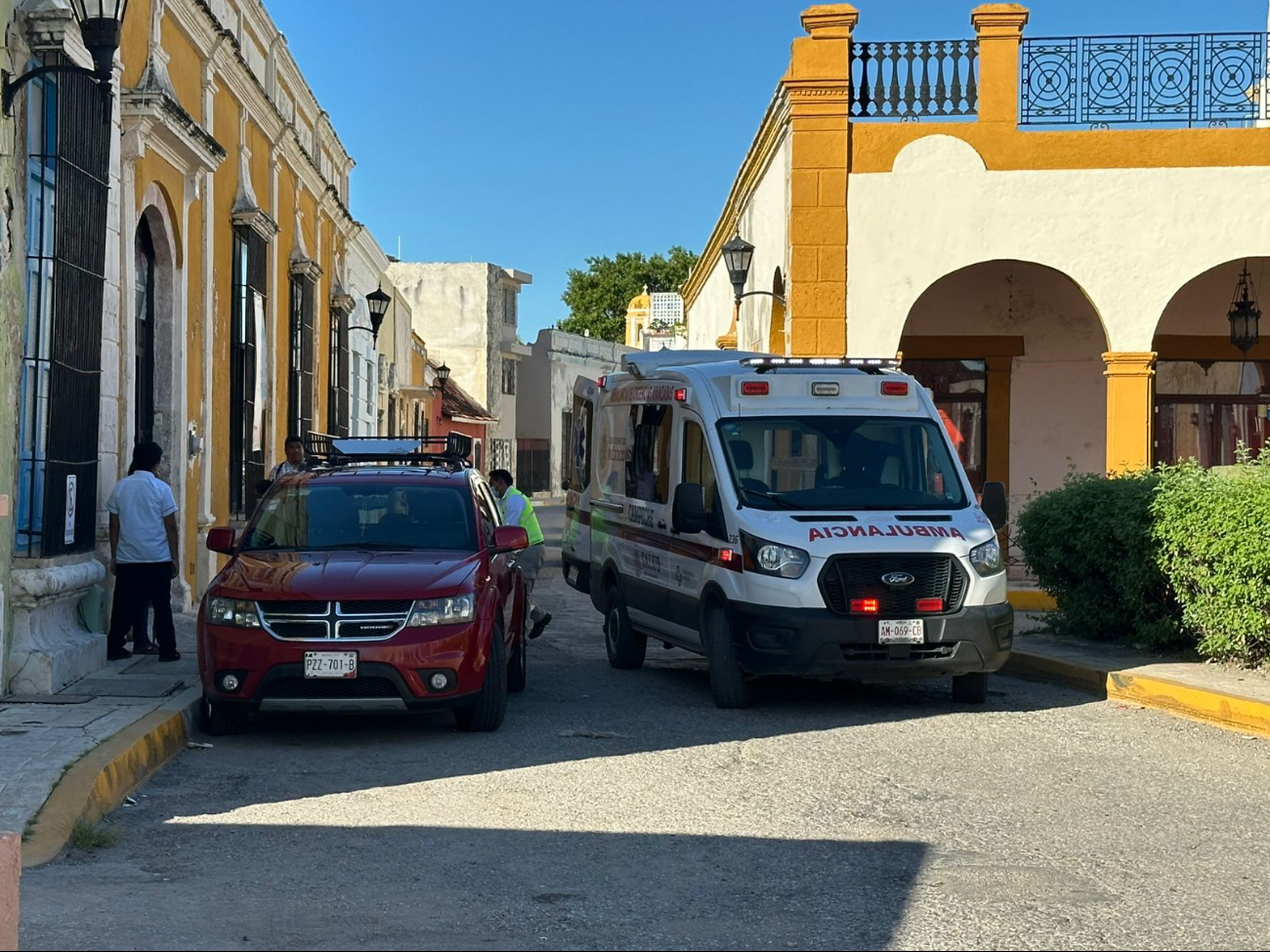 Paramédicos del SAMU acudieron rápidamente y trasladaron a la víctima al hospital.
