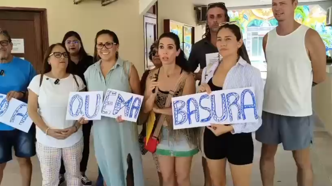 Acusan a un desarrollador de Corasol de arrojar escombros en un tiradero clandestino. Acusan a un desarrollador de Corasol de arrojar escombros en un tiradero clandestino.