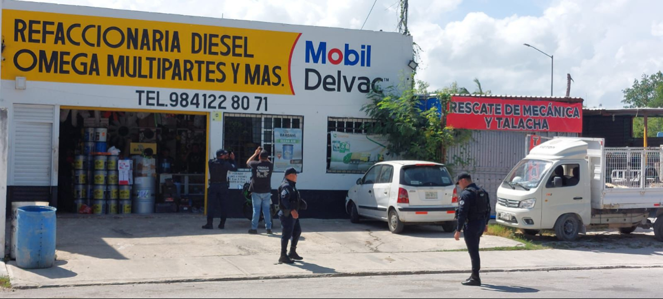 Sujetos armados en motocicletas dispararon contra una refaccionaria en la colonia Ejido. Sujetos armados en motocicletas dispararon contra una refaccionaria en la colonia Ejido.