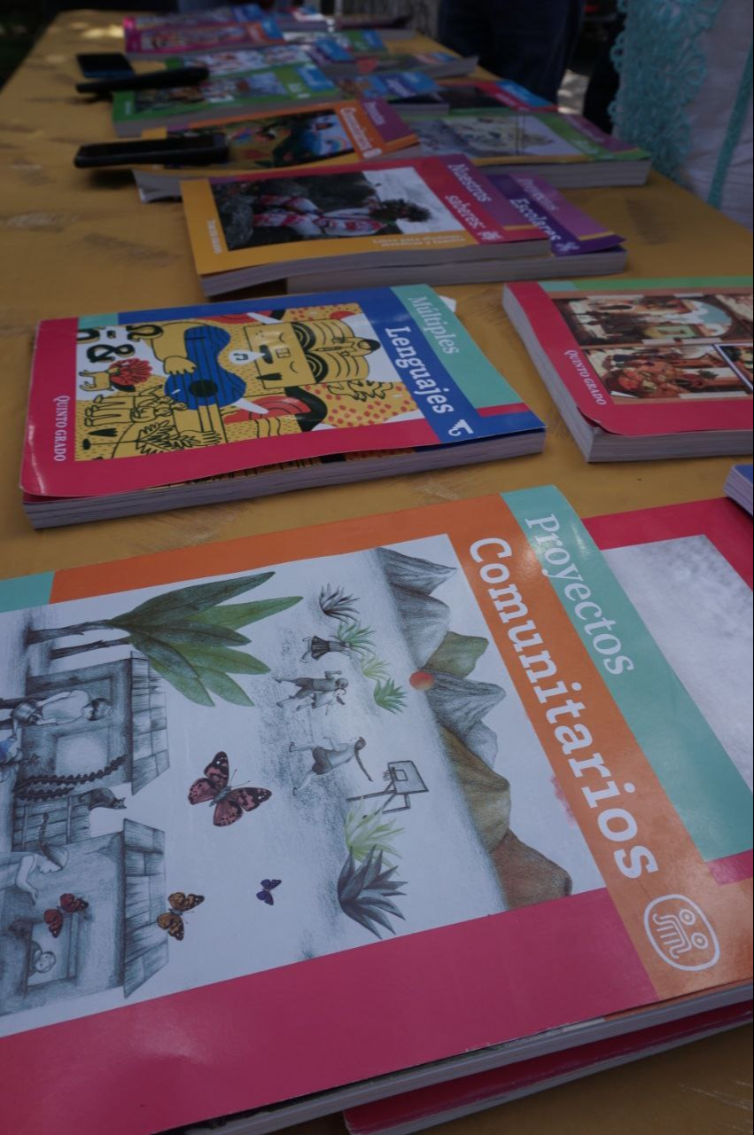 Telesecundarias de Campeche enfrentan retraso en entrega de libros de texto