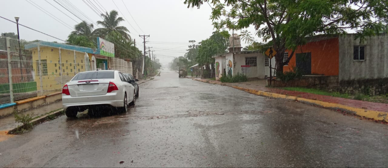 Las lluvias se debieron a la presencia de la onda tropical número 31