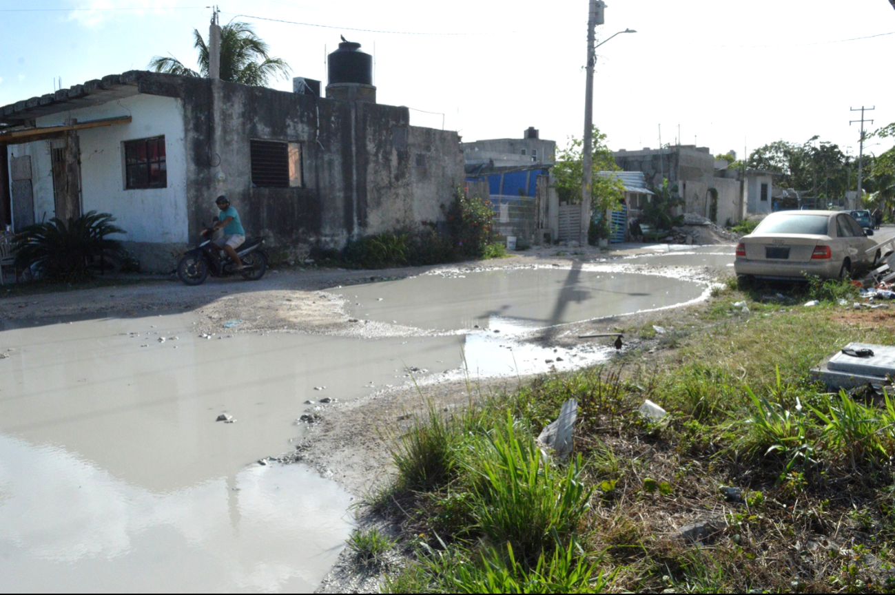 En las calles hay frecuentes robos, incendios provocados de  vehículos, delitos contra el patrimonio, así como violencia familiar.
