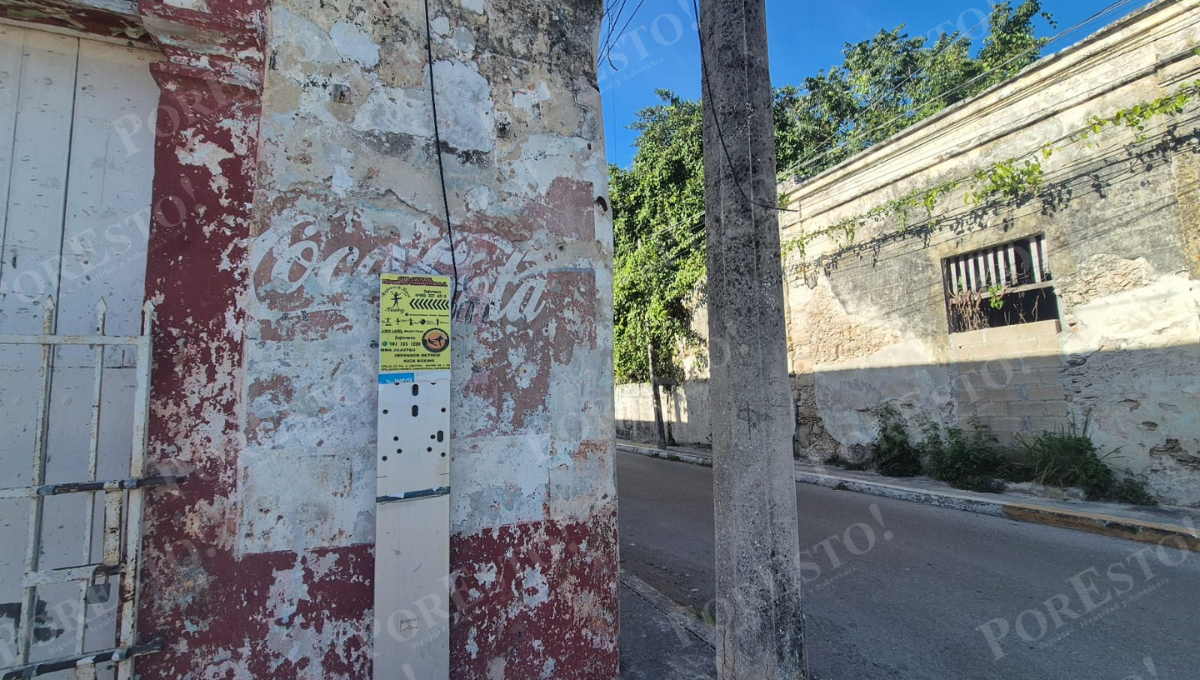 La estructura se ubica en el cruce de las calles 26 y 23.