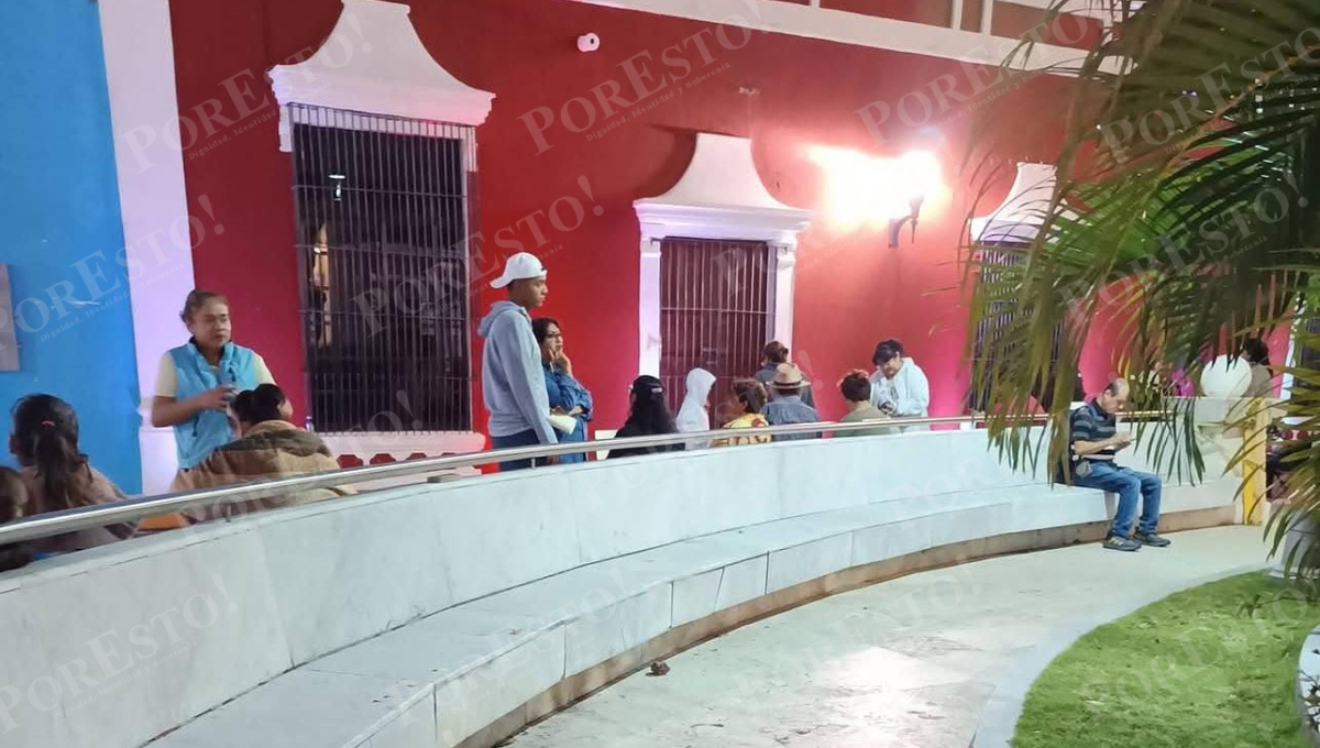 Usuarios llegan desde las 3 o 4 de la madrugada para conseguir ficha.