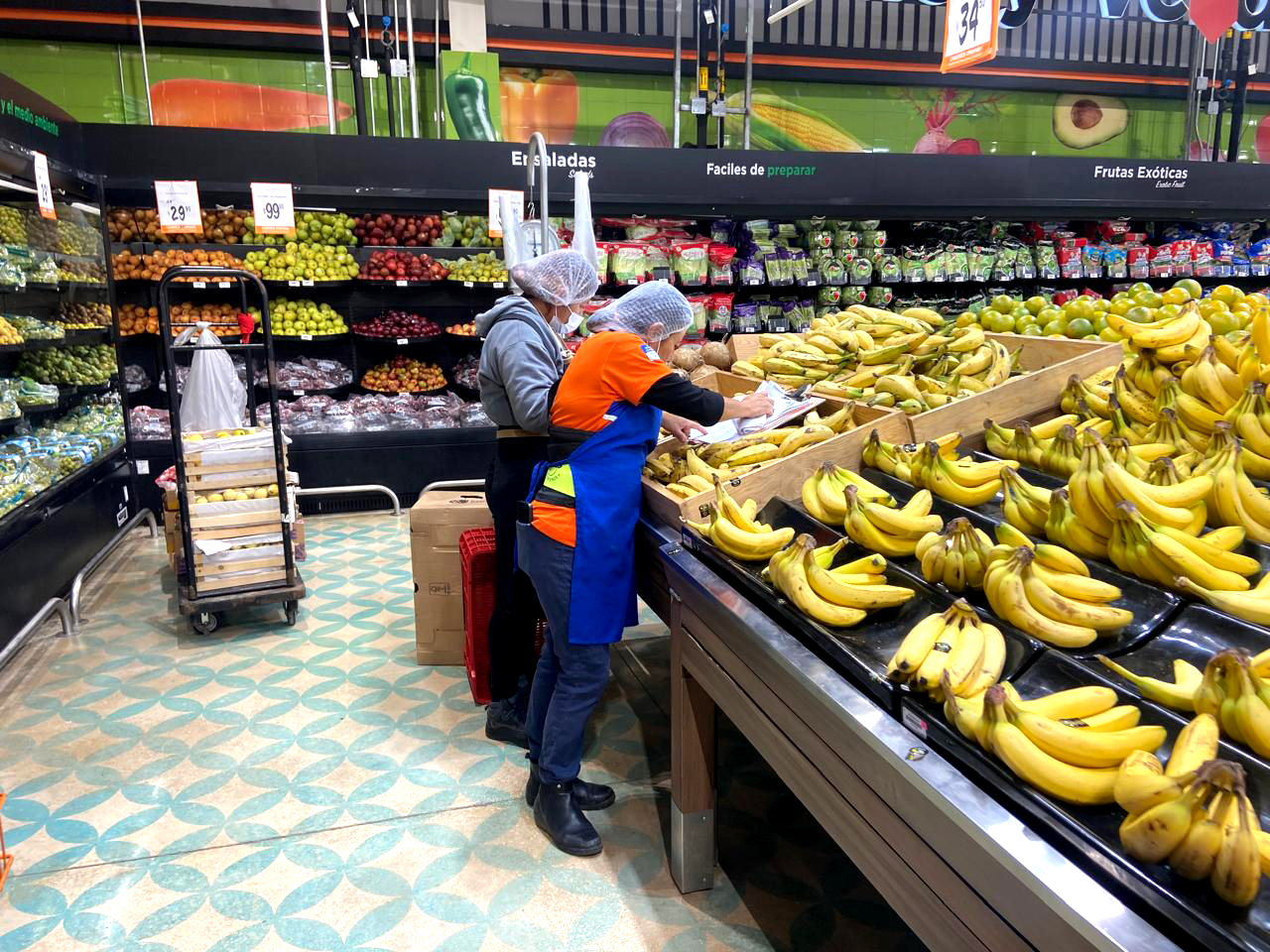 En el mercado laboral estatal predominan las jornadas largas y poca remuneración.