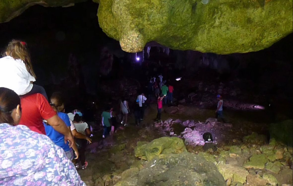 Las grutas de Lol-Tún fueron cerradas en 2020 por las inundaciones que causó la tormenta Cristóbal