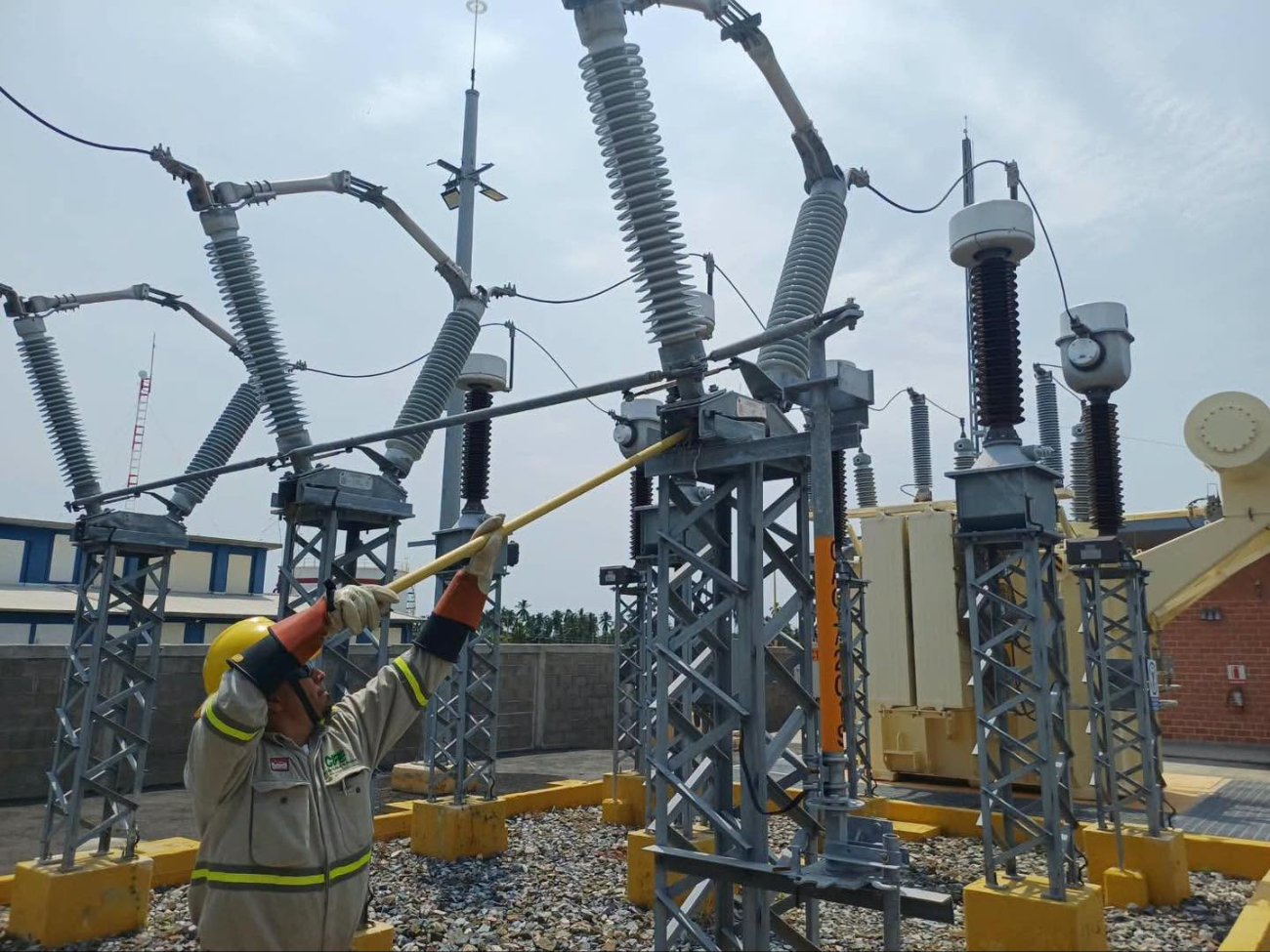 Los proyectos buscan fortalecer la distribución, transmisión y cobertura del servicio eléctrico.