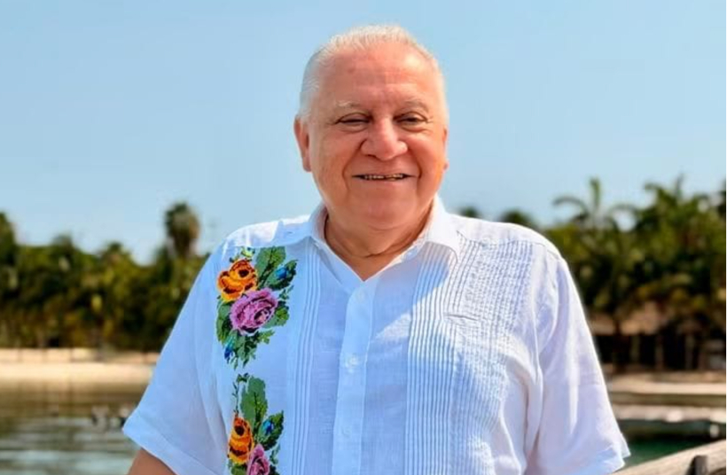 Rafael Marín Mollinedo se registra para la coordinación municipal de Cancún