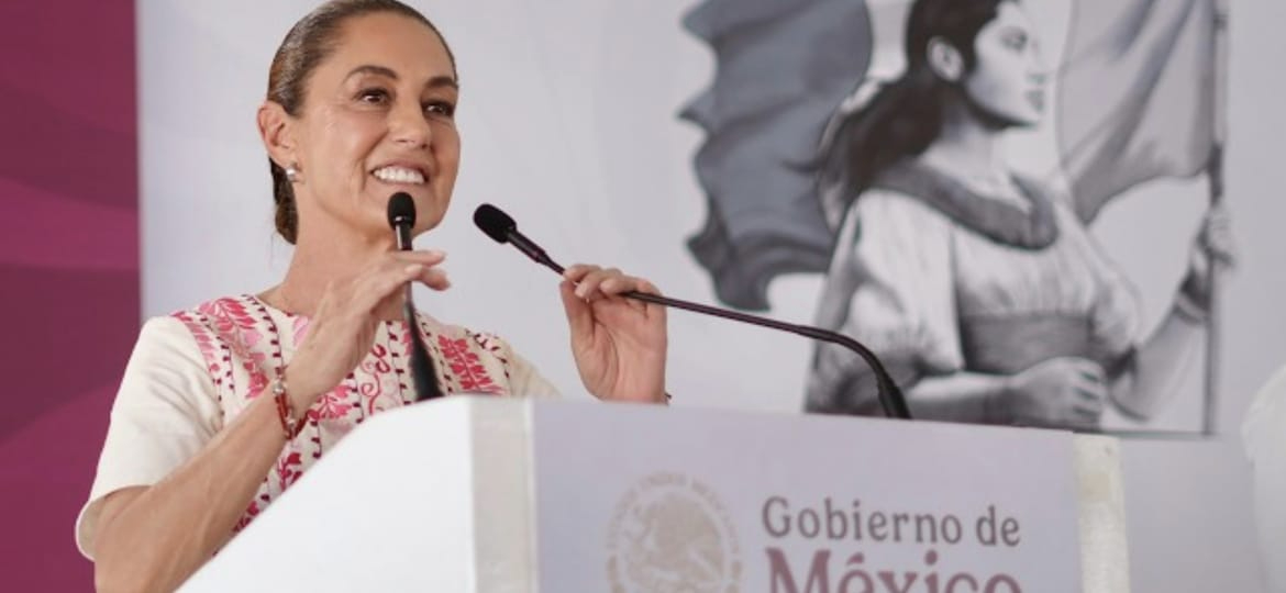 Claudia Sheinbaum informó que 800 jóvenes ingresaron a la universidad, mientras que otros 400 estudiarán a distancia