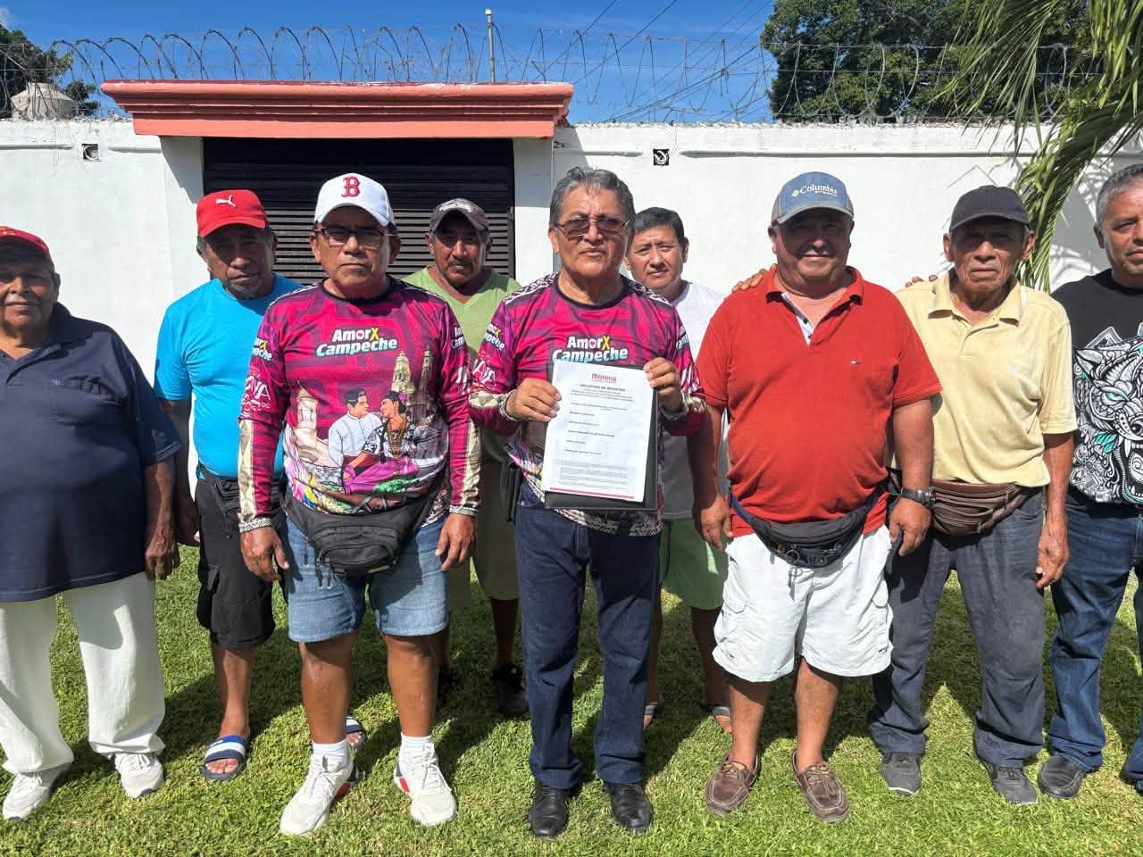 Ángel Antonio Olivares formaliza registro en Morena para la Coordinación Municipal de Seybaplaya