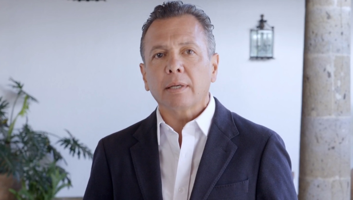 Pablo Lemus promete no privatizar el agua tras manifestaciones.