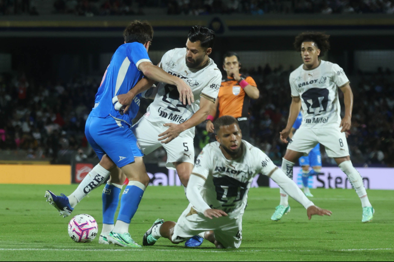 Pumas y Cruz Azul repartieron puntos