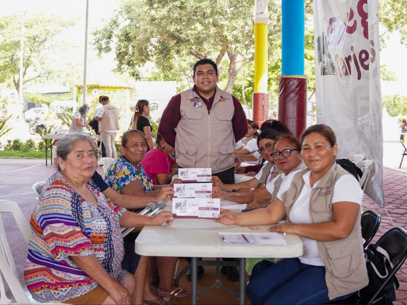 Entregaron 381 tarjetas de reposición del Banco del Bienestar en Ciudad del Carmen.