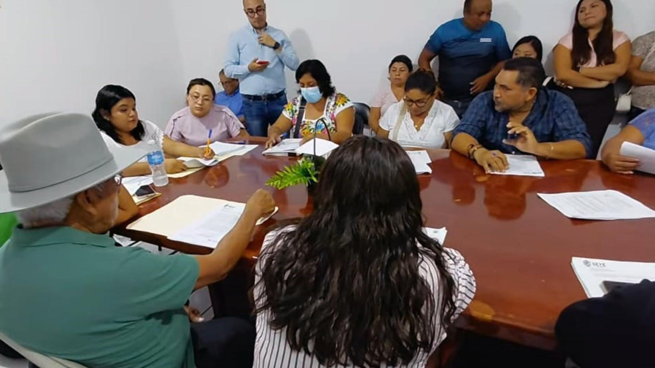 Regidores frenan la aprobación de un paquete de obras del FAISMUN al exigir revisión de documentos