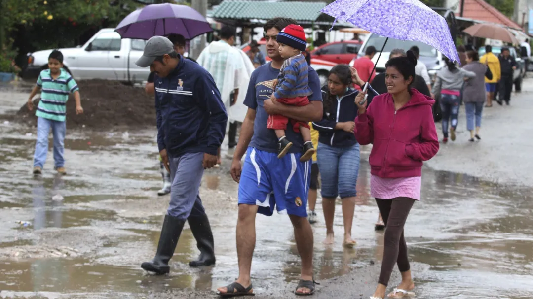 Conagua advirtió que las precipitaciones podrían ocasionar deslaves, crecidas de ríos y arroyos, desbordamientos e inundaciones en zonas bajas