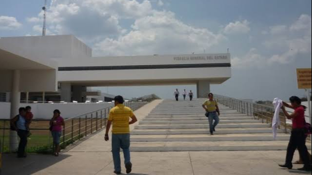 Mantiene un programa para reducir el rezago de investigaciones acumuladas y atender expedientes nuevos