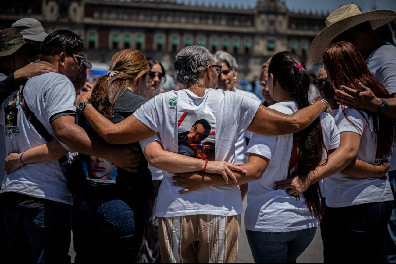 Las madres buscadoras se unen y marchan juntas en cada manifestación.