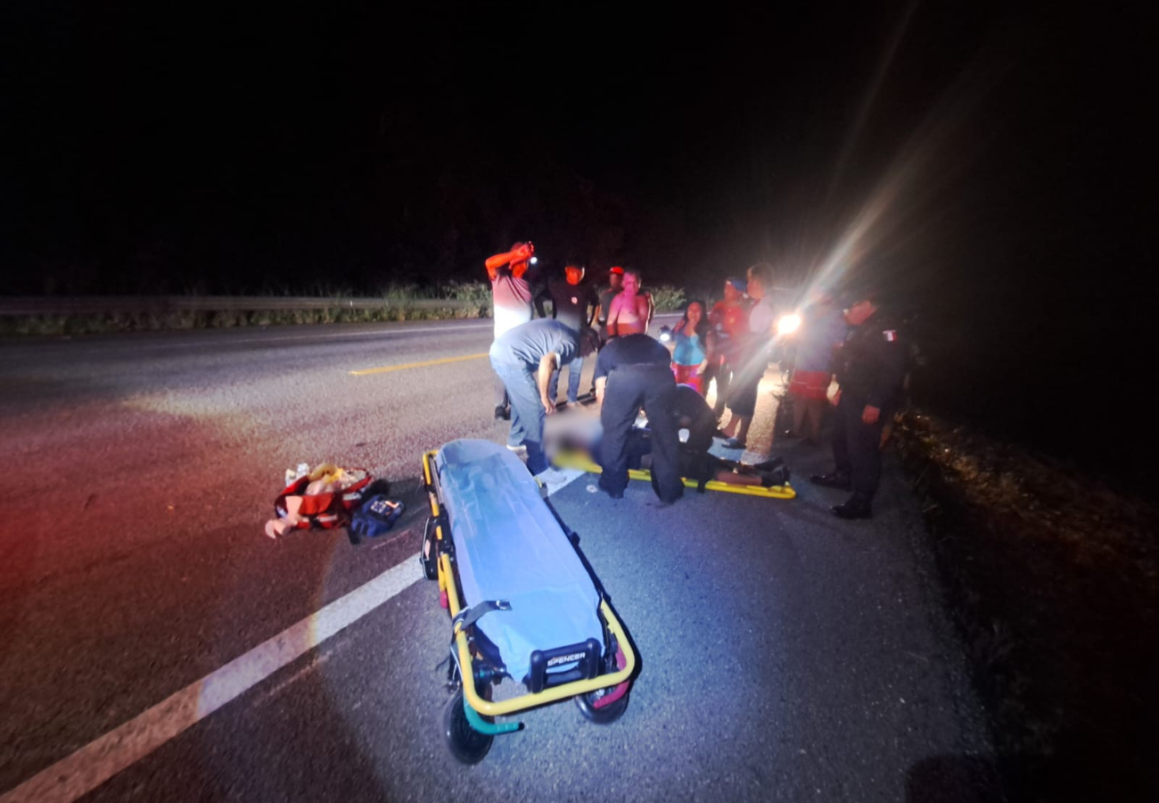 Las primeras indagatorias apuntan a que el hombre habría perdido el control de su motocicleta y derrapado