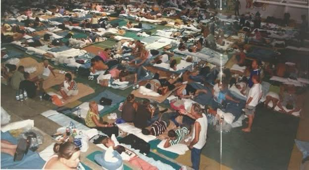 Los refugios alojaron a turistas y gente local durante más de tres días