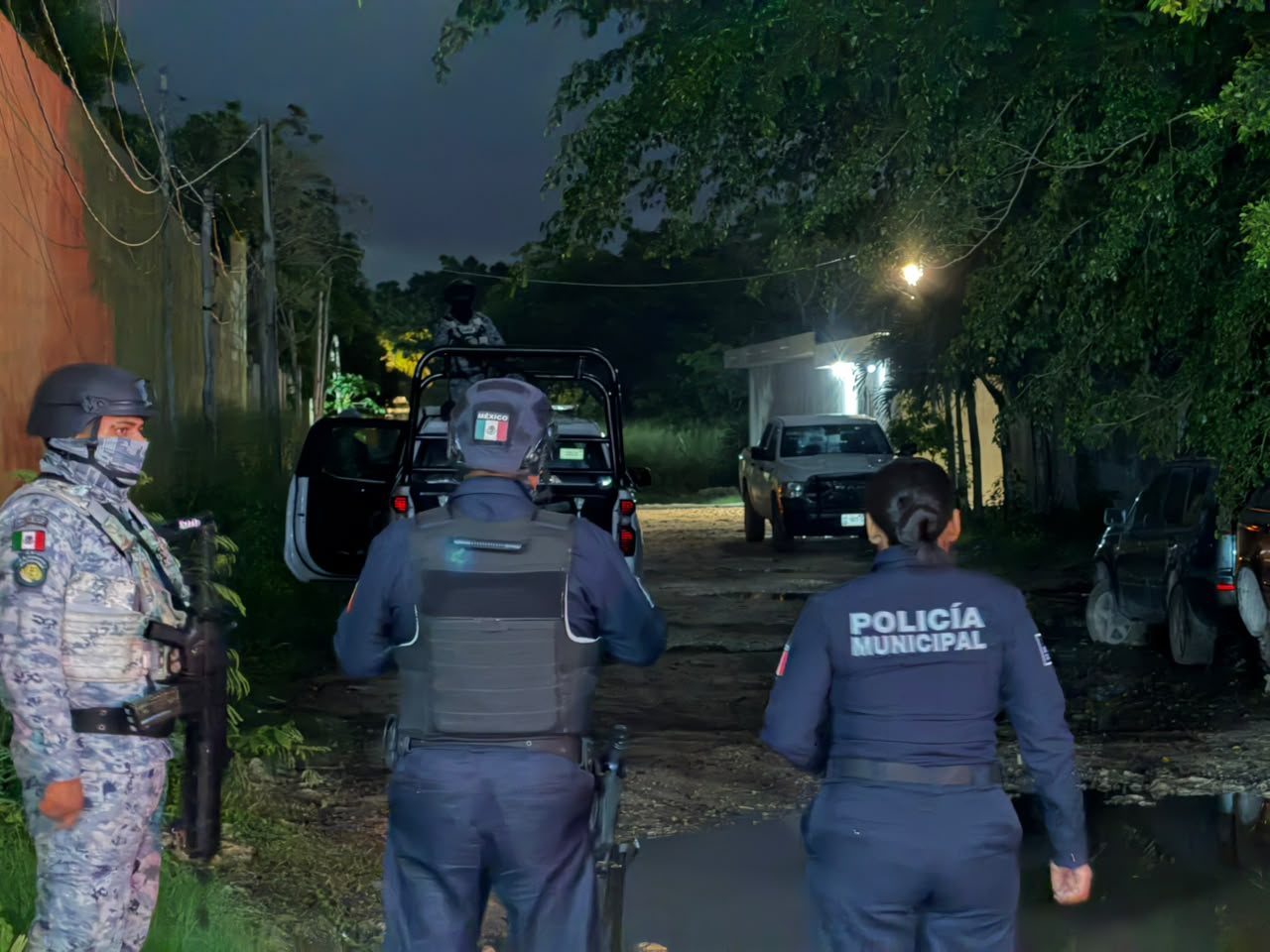 Elementos de diferentes corporaciones de seguridad participaron en el cateo.