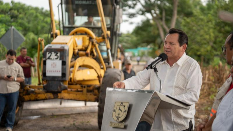 Adelantan reconstrucción del camino Tixcancal-Chan Cenote-Trascorral tras 30 años de solicitudes