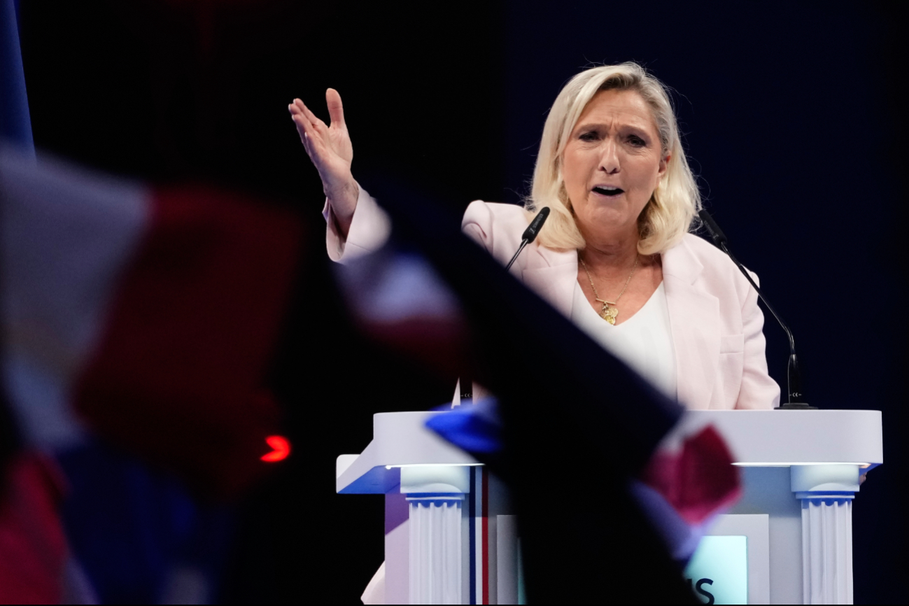 Marine Le Pen, líder de extrema derecha francesa