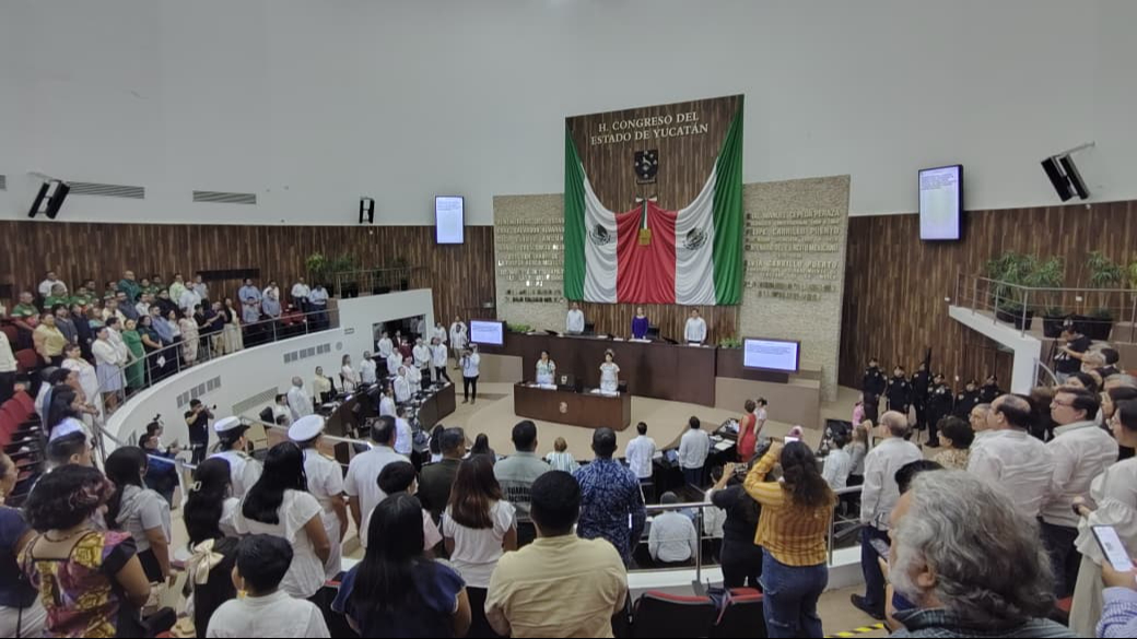 Aprueban licencia a dos diputadas que asumirán cargos en el Gobierno