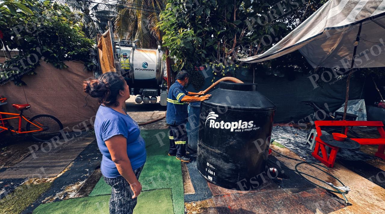 Los afectados deben comprar pipas para cubrir sus necesidades, mientras continúan recibiendo recibos de Aguakan por más de 400 pesos