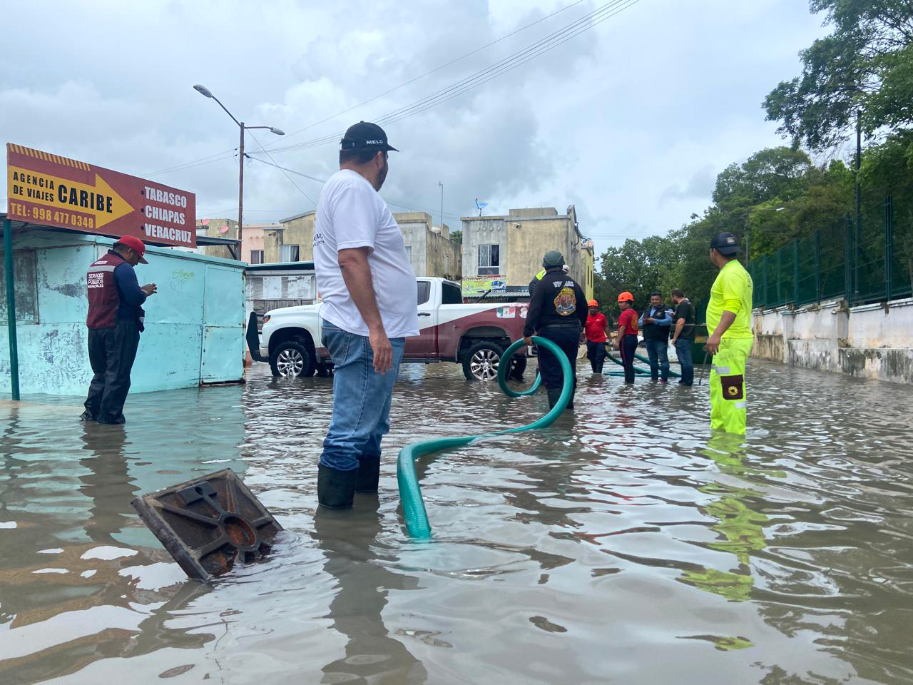 Del caos vial al desplome de ventas: así golpearon las lluvias a Quintana Roo