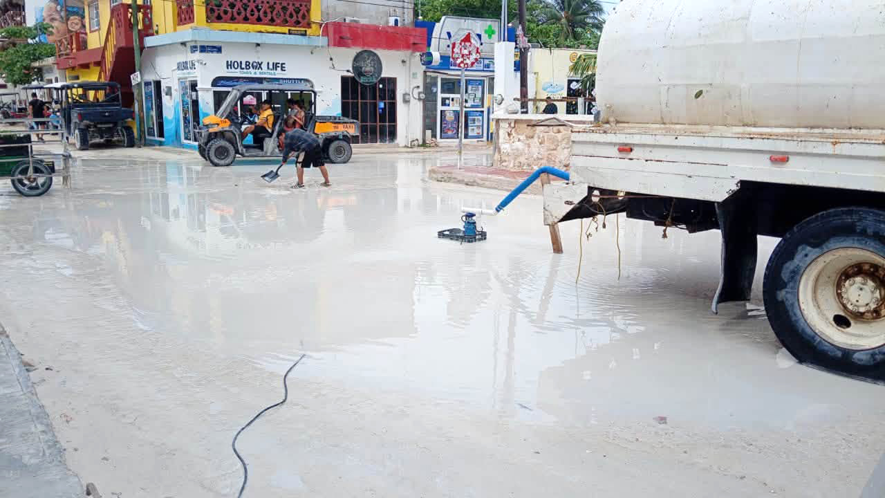 Las zonas bajas de Kantunilkín tuvieron complicaciones debido a las precipitaciones.