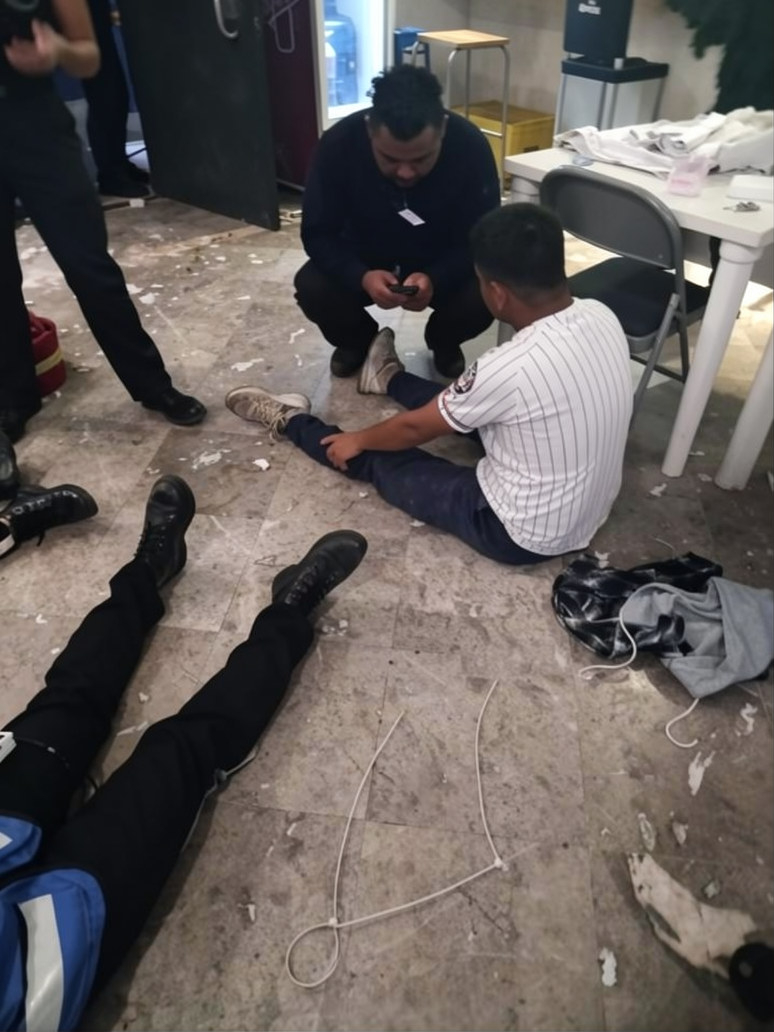 Dos hombres y una mujer fueron auxiliados por cuerpos de emergencia tras permanecer privados temporalmente de su libertad