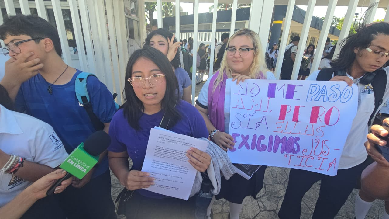 UACAM fija postura ante denuncias de estudiantes de la Preparatoria Nazario