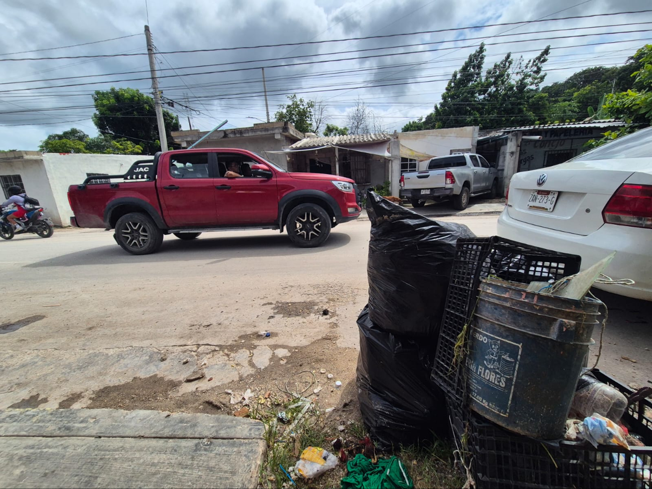 El servicio de recolección de basura continúa registrando fallas operativas en el municipio de Champotón.