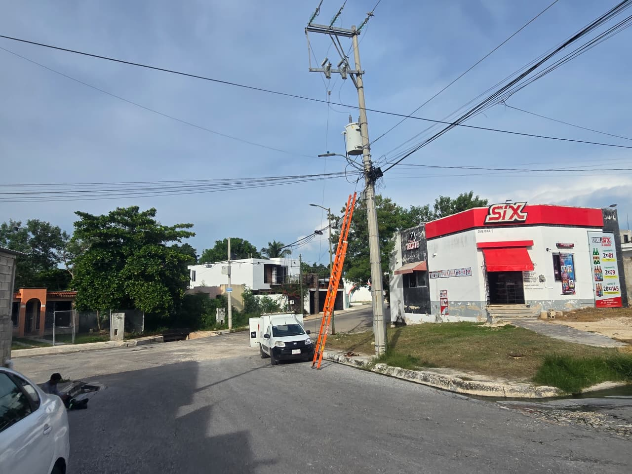 Sin luz hasta el otro día: apagones afectan tareas y medicamentos en Vista Hermosa