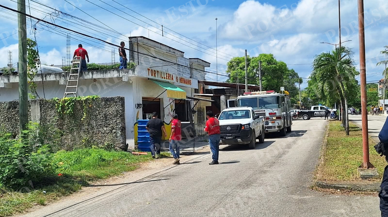 La avenida tuvo que ser bloqueada durante los trabajos de cuerpos de emergencia